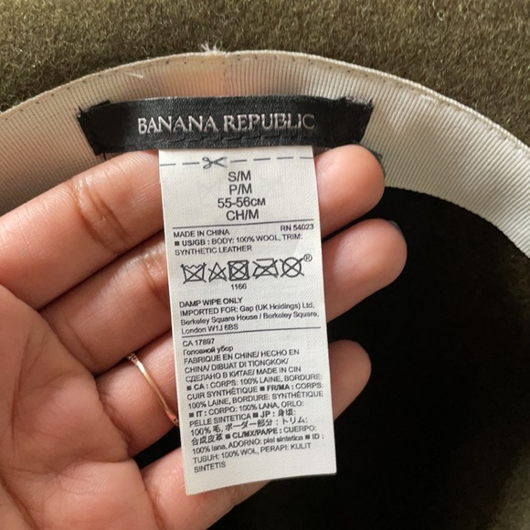 Banana Republic Wool Hunter Green Fedora Hat - Picture 7 of 7